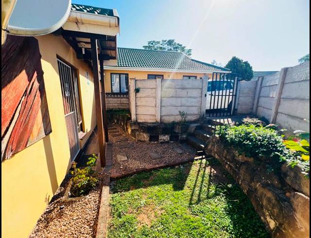 2 BEDROOM HOUSE FOR SALE IN BELLAIR